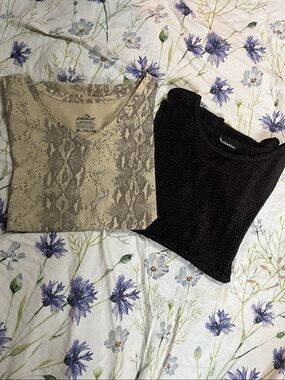 Y2K Tops Bundle x2 Size XL/L Snake Print + Brown Textured Tee \$10 LIKE NEW